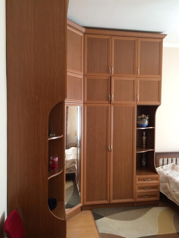 Apartment On Hanrapetutyan Street 耶烈万 外观 照片