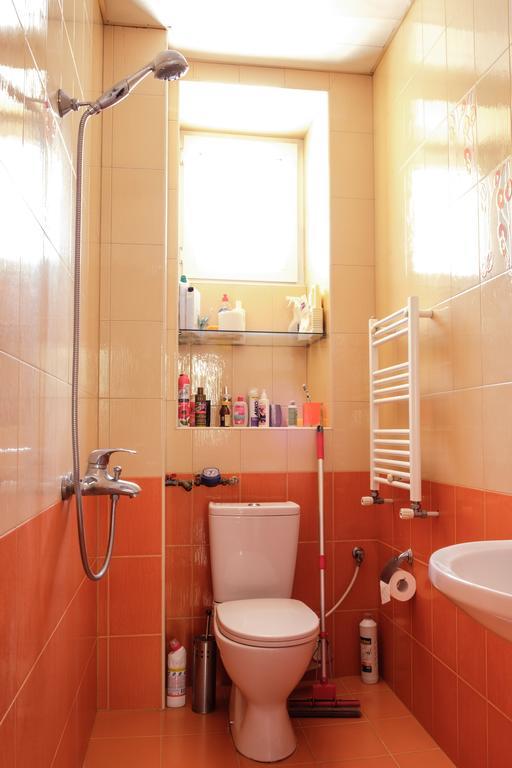 Apartment On Hanrapetutyan Street 耶烈万 外观 照片